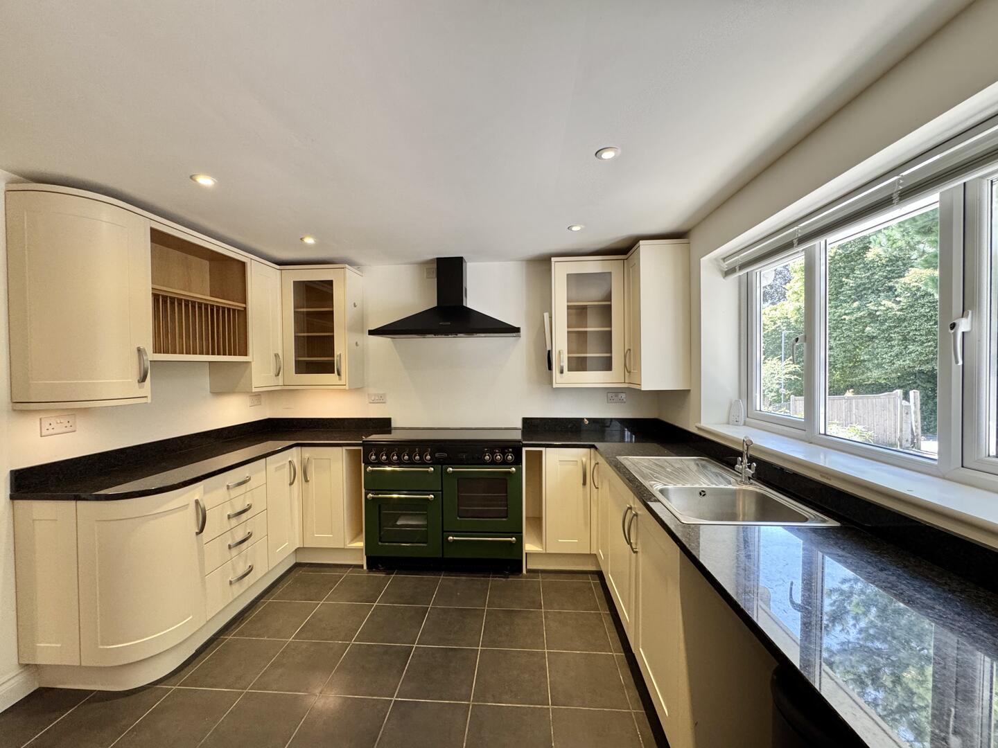 4 bed property in Comprigney Hill, Truro